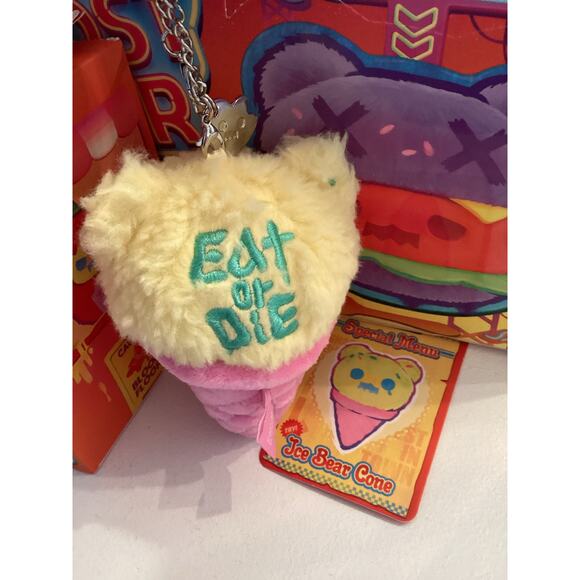 F.Un x Shinwoo Strange Ghost Diner Plush Keychain Blind Box “Ice Bear Cone” - Picture 2 of 2